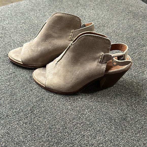 Frye bootie heels size 8